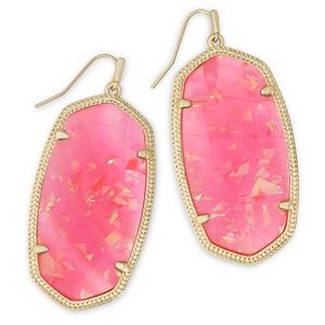Kendra Scott Danielle Gold Statement Earrings in Iridescent Coral Illusion